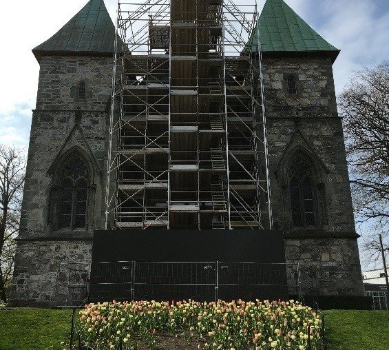 Stavanger Cathedral is being restored with Alustar Scaffolding